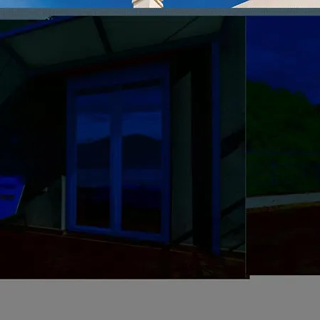 Seafront Skroponeria