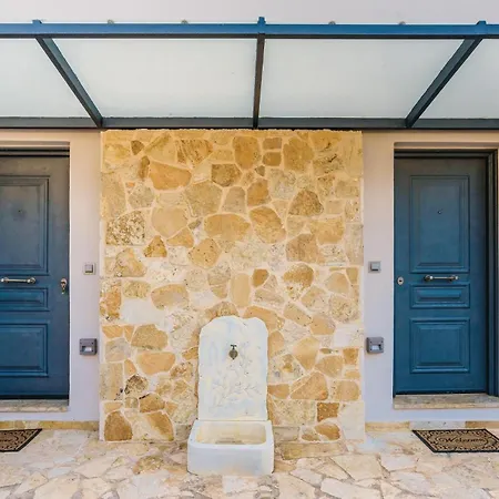 Ferienhaus Seafront Skroponeria